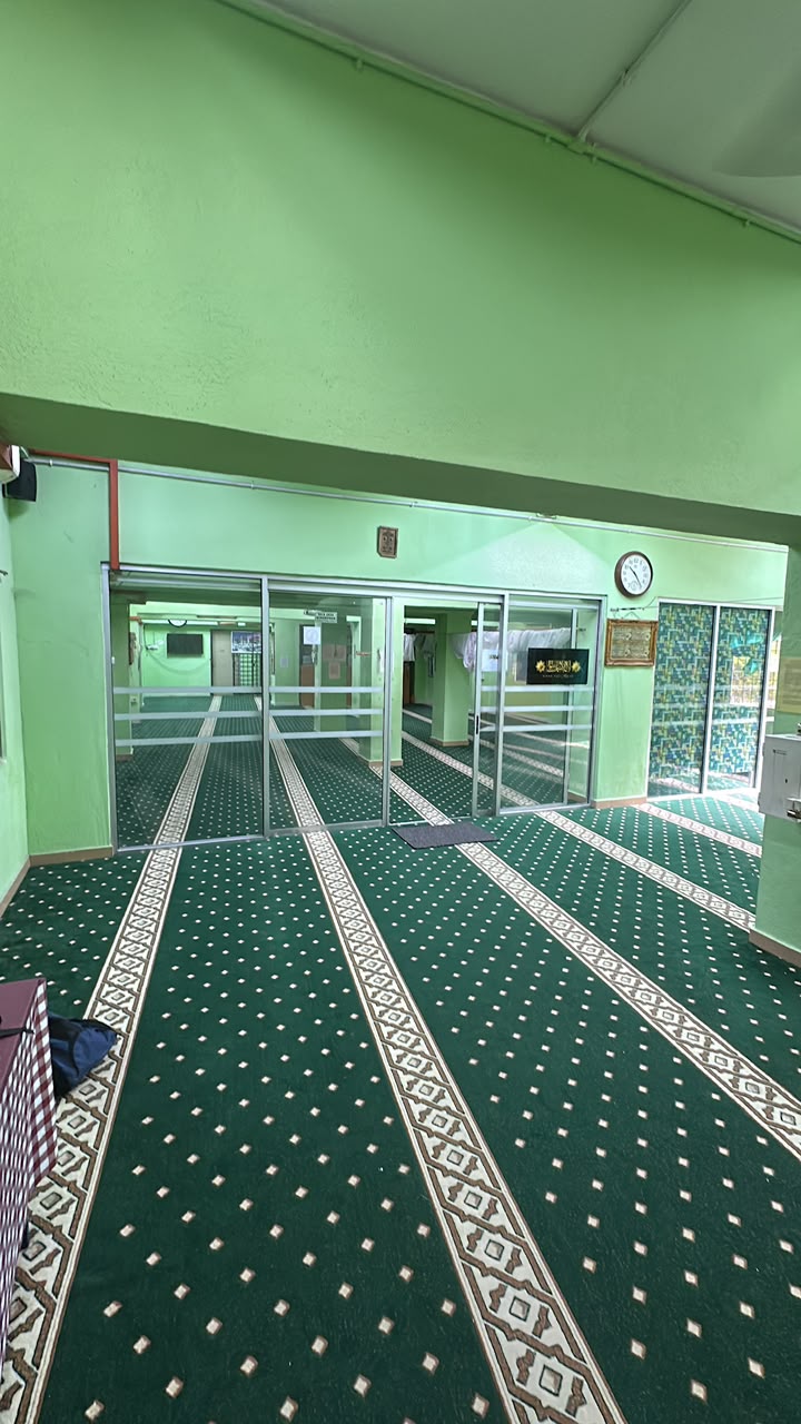 Surau Carpet project completed by FUZZFLOOR in Malaysia
